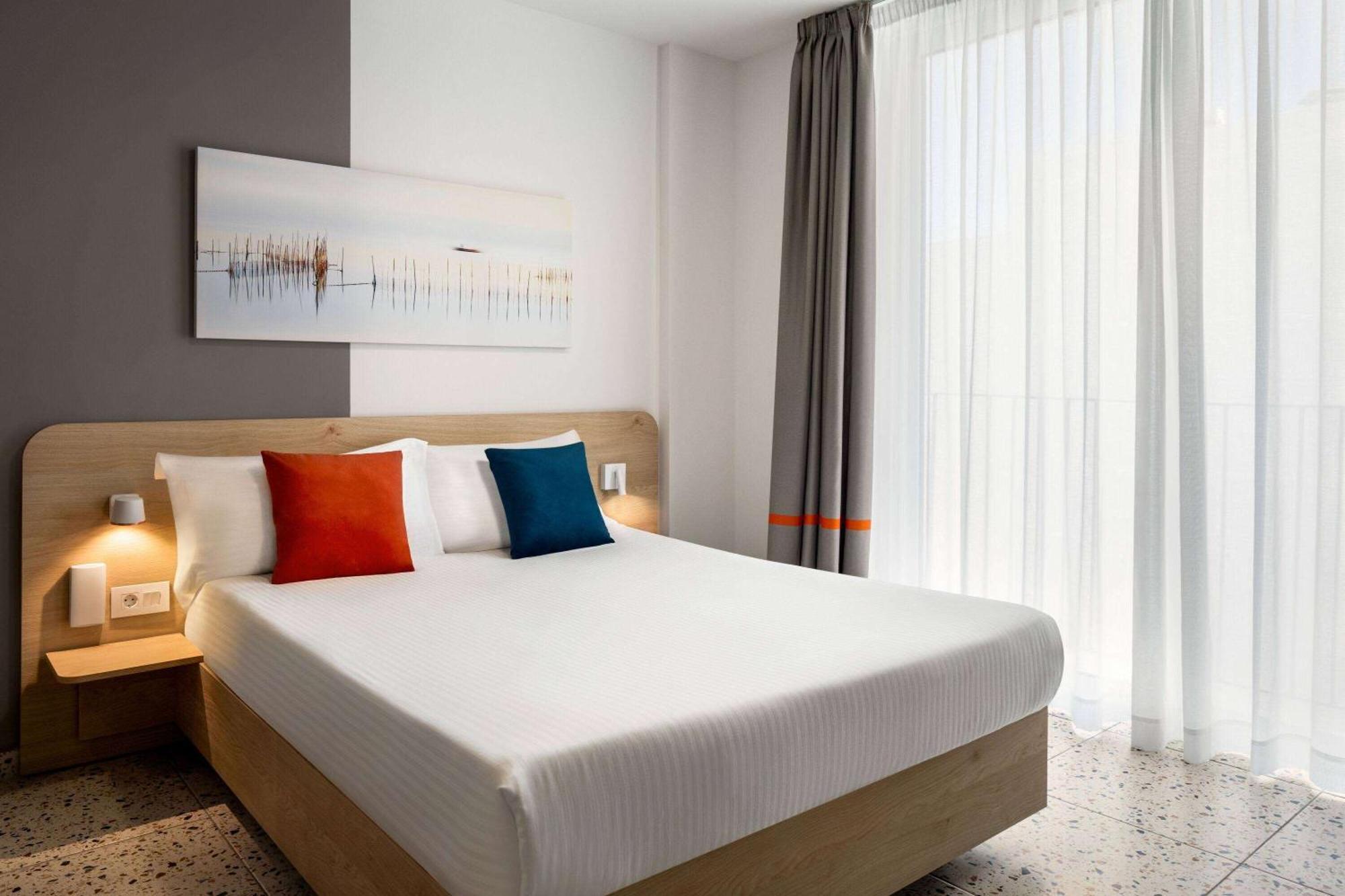 Quadro Hotel, Trademark Collection By Wyndham St. Julian's Exteriör bild